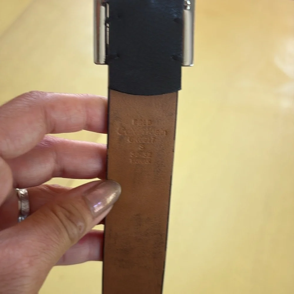 Calvin Klein Black leather belt